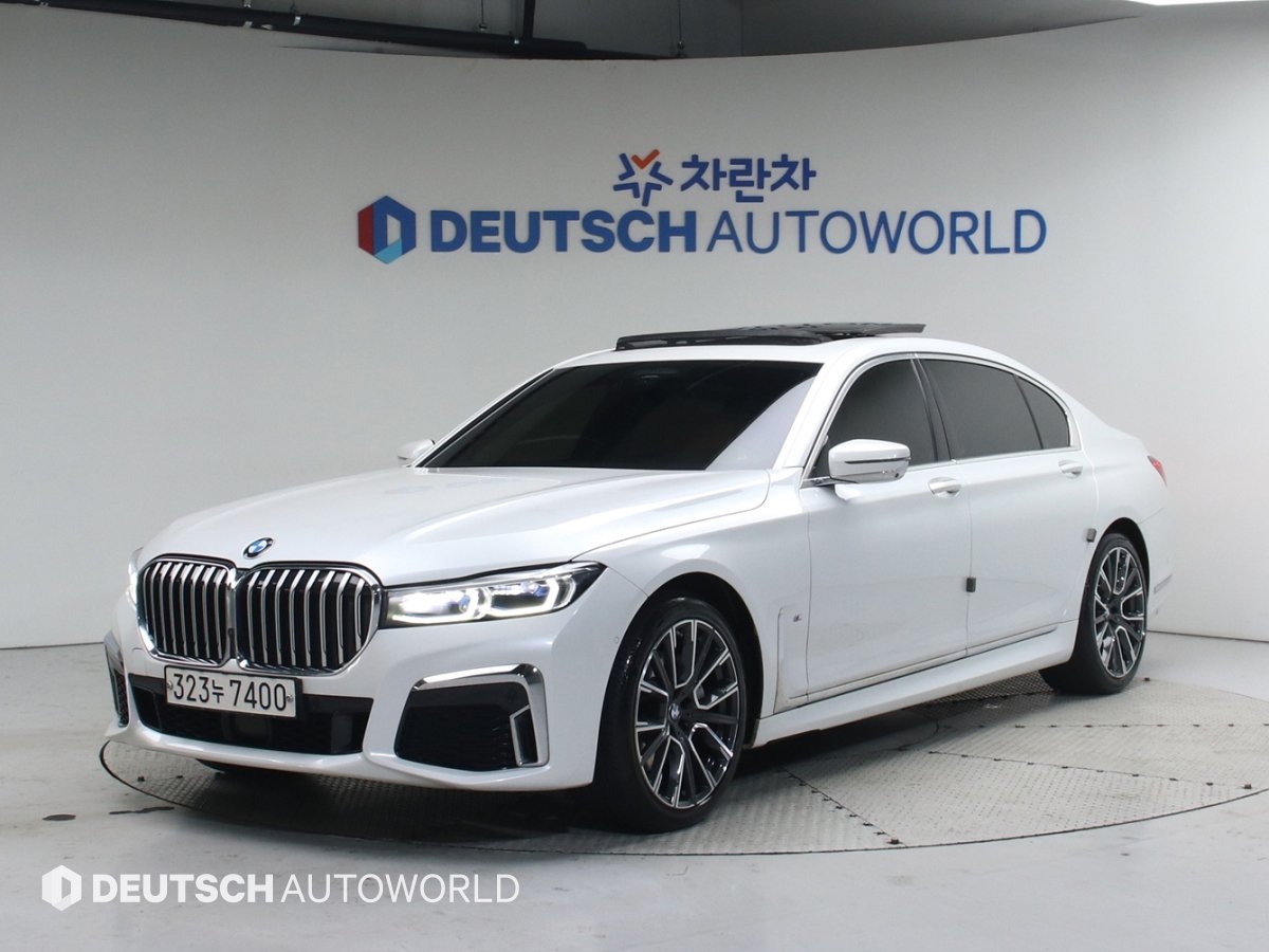 BMW 7 SERIES - View 1