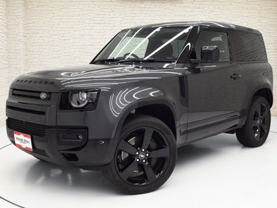 LAND ROVER DEFENDER - 3