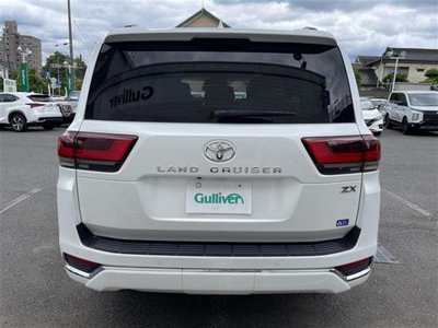 صورة مصغرة 15 لـ 2023 Toyota LAND CRUISER 300