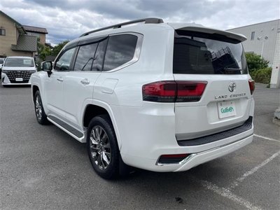 صورة مصغرة 16 لـ 2023 Toyota LAND CRUISER 300