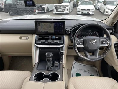صورة مصغرة 31 لـ 2023 Toyota LAND CRUISER 300