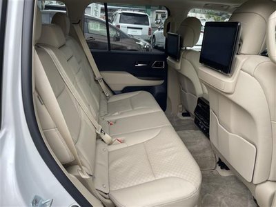 صورة مصغرة 68 لـ 2023 Toyota LAND CRUISER 300