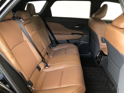 صورة مصغرة 11 لـ 2025 Toyota CROWN ESTATE