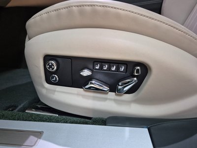 صورة 10 لـ 2024 Bentley FLYING SPUR