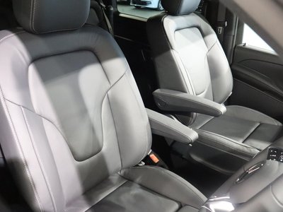صورة مصغرة 46 لـ 2026 Mercedes-BENZ V-CLASS