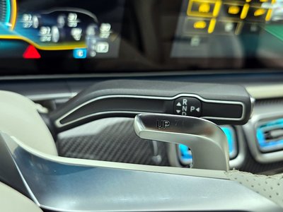 MERCEDES-BENZ GLE - 9