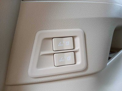2023 Toyota LAND CRUISER 300 缩略图 42