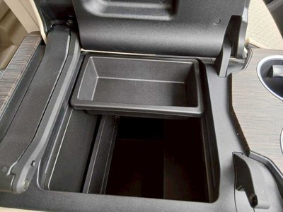 2023 Toyota LAND CRUISER 300 缩略图 31