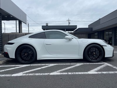 PORSCHE 911 - 4