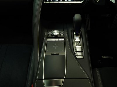 صورة مصغرة 57 لـ 2023 Lexus LC