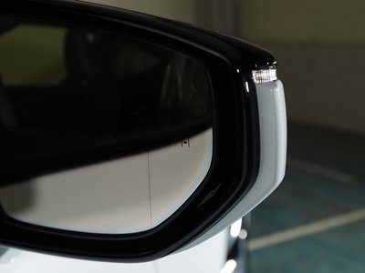 صورة مصغرة 19 لـ 2023 Lexus LC