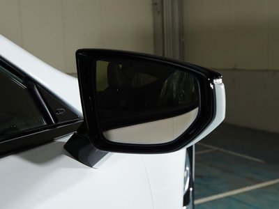 صورة مصغرة 18 لـ 2023 Lexus LC
