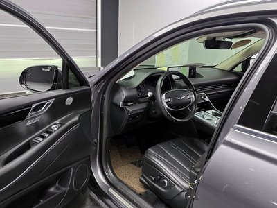 GENESIS GV80 - 10