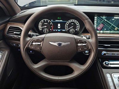 2021 Genesis G90 — миниатюра 13