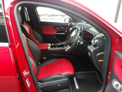 MERCEDES-BENZ GLC - 10