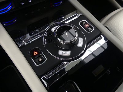 2019 ROLLS-ROYCE WRAITH thumbnail 16