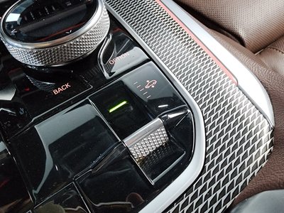2020 BMW X5 — миниатюра 22