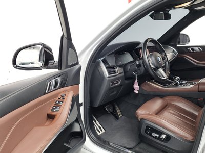 2020 BMW X5 — миниатюра 13