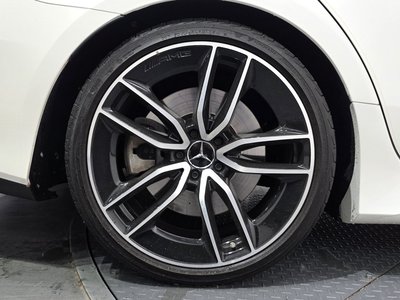 MERCEDES-BENZ CLS - 6