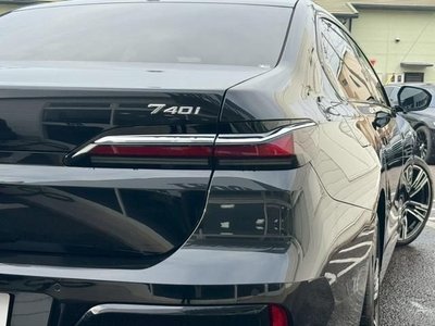 BMW 7 SERIES - 9