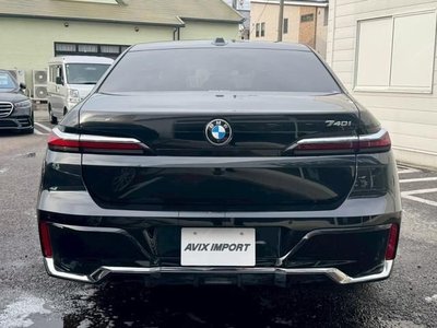 BMW 7 SERIES - 4