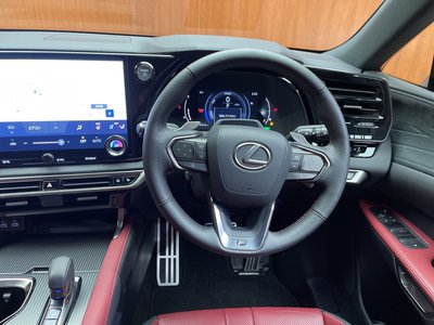 صورة مصغرة 22 لـ 2024 Lexus RX