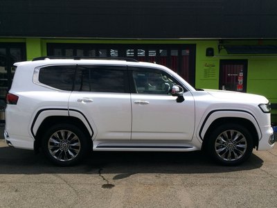 2023 Toyota LAND CRUISER 300 缩略图 32