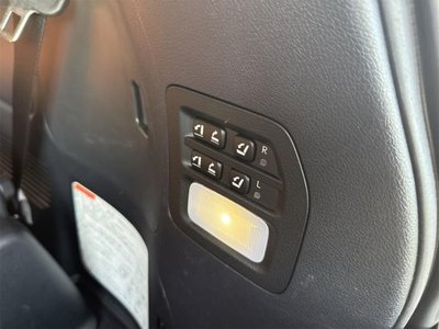 صورة مصغرة 43 لـ 2015 Lexus LX