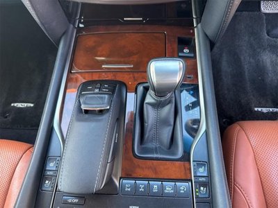 صورة مصغرة 11 لـ 2015 Lexus LX