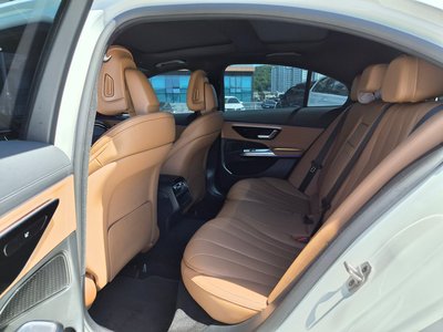 MERCEDES-BENZ E-CLASS - 10