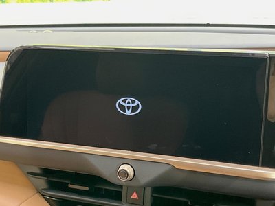 TOYOTA CROWN SPORT - 3