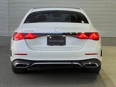 MERCEDES-BENZ E-CLASS - 9