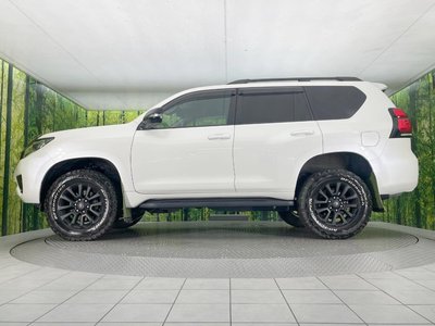 2022 Toyota LAND CRUISER PRADO — миниатюра 36