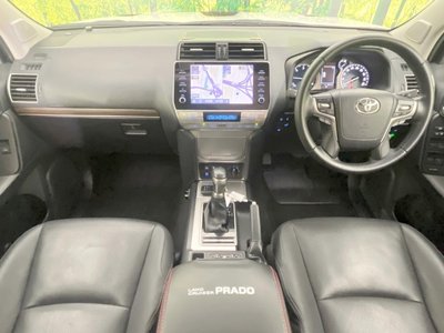 2022 Toyota LAND CRUISER PRADO — фото 2