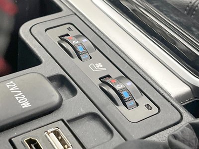 2022 Toyota LAND CRUISER PRADO — миниатюра 40