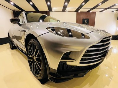 صورة 10 لـ 2023 Aston Martin DBX