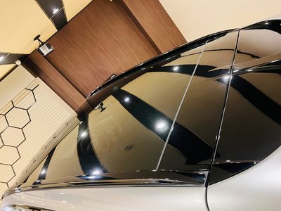 صورة مصغرة 20 لـ 2023 Aston Martin DBX