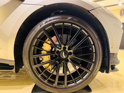 صورة مصغرة 26 لـ 2023 Aston Martin DBX