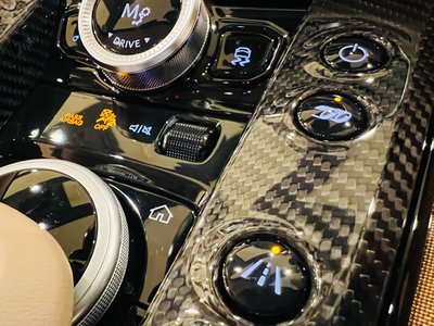 صورة مصغرة 48 لـ 2023 Aston Martin DBX