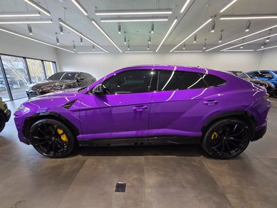 LAMBORGHINI URUS - 5