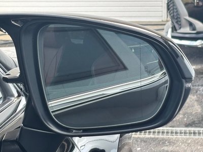 2025 Lexus RX — миниатюра 17