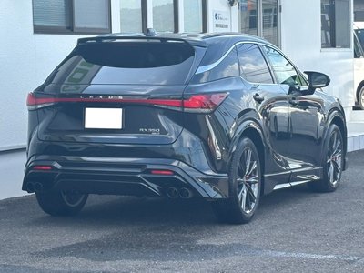 صورة 7 لـ 2025 Lexus RX