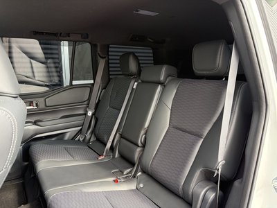 2025 Toyota LAND CRUISER 250 — миниатюра 27
