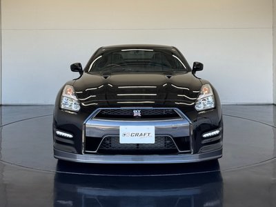 NISSAN GT-R - 3