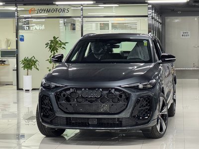 AUDI Q5 - 1