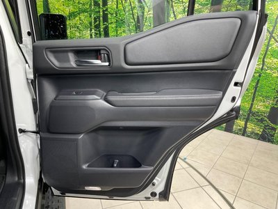 صورة مصغرة 31 لـ 2025 Toyota LAND CRUISER 250