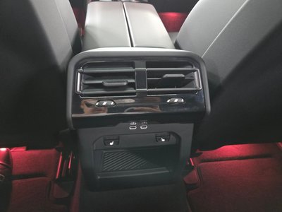 2026 BMW 5 SERIES — миниатюра 18