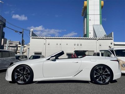 LEXUS LC CONVERTIBLE - 9