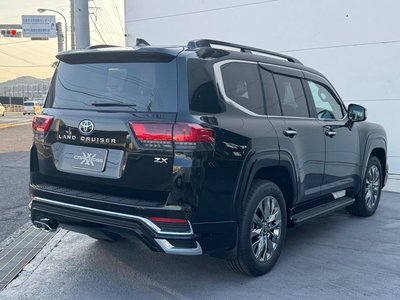 TOYOTA LAND CRUISER - 6