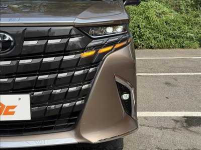 2025 Toyota ALPHARD — миниатюра 34